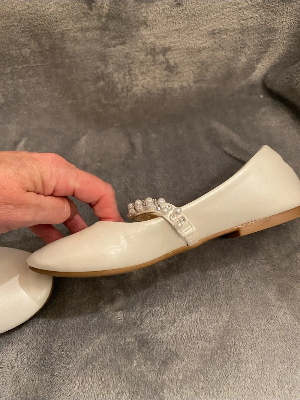 Dream Pairs Cream Pearl-Strap Mary Jane Flats